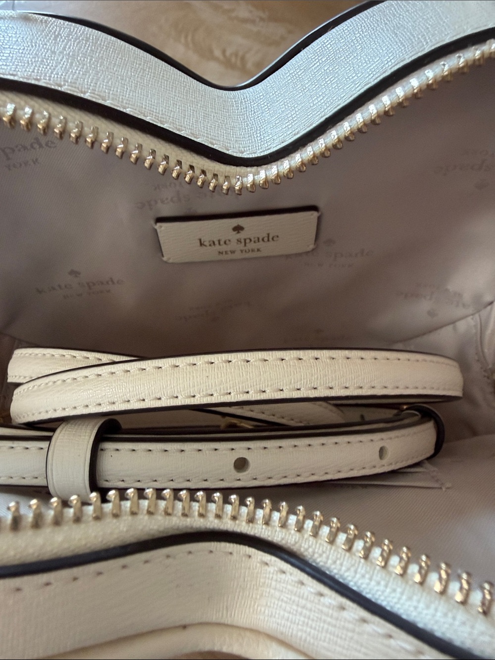 kate spade Love Shack Rattan Heart Purse - Picture 9 of 10